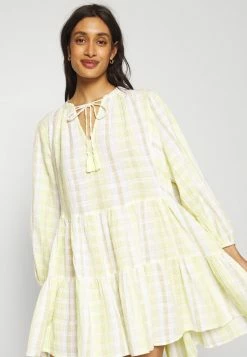 Seafolly BEACH EDIT TEXTURED GINGHAM TIERED DRESS - Beach Accessory - Wild Lime -Seafolly Shop 08342a5e0cec4c998c4cbd9d839e3ed2