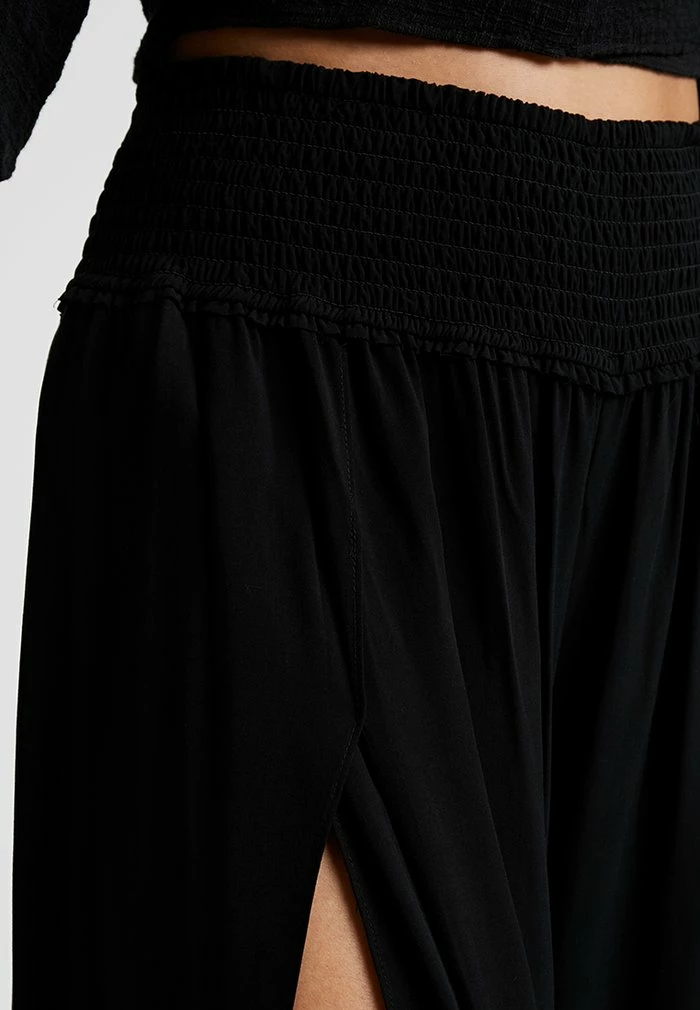 BEACH BASICS SHIRRED WAIST WRAP PANT - Beach accessory - black Seafolly BEACH BASICS SHIRRED WAIST WRAP PANT - Beach Accessory - Black -Seafolly Shop 417cfe5049a84c6f9d3621c4c69707b6