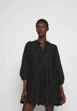Seafolly BORA BORA FLORA EMBROIDERY TIERED DRESS - Beach Accessory - Black