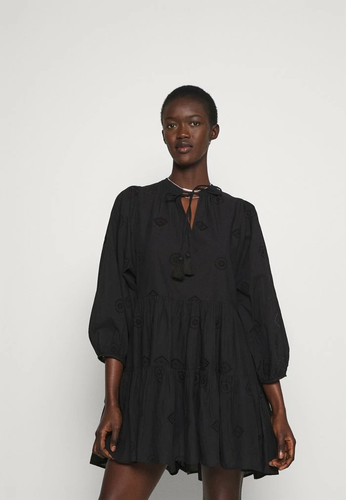 BORA BORA FLORA EMBROIDERY TIERED DRESS - Beach accessory - black Seafolly BORA BORA FLORA EMBROIDERY TIERED DRESS - Beach Accessory - Black -Seafolly Shop 5dad80d2b99c475a8e605ecf3bd3f844