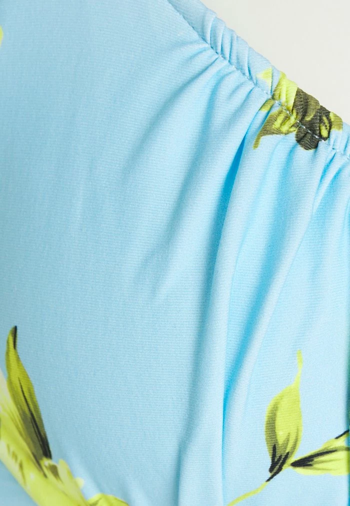 FULL BLOOM SWEETHEART UNDERWIRE - Bikini top - sky Seafolly FULL BLOOM SWEETHEART UNDERWIRE - Bikini Top - Sky -Seafolly Shop 6c89a3a093c4421fbe3f149e76f1c0f4