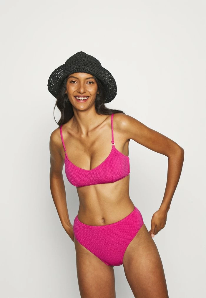 DIVE BRALETTE - Bikini top - fuchsia rose Seafolly DIVE BRALETTE - Bikini Top - Fuchsia Rose -Seafolly Shop 8fd7f33fbfe84993a5fc949df44ca9b9