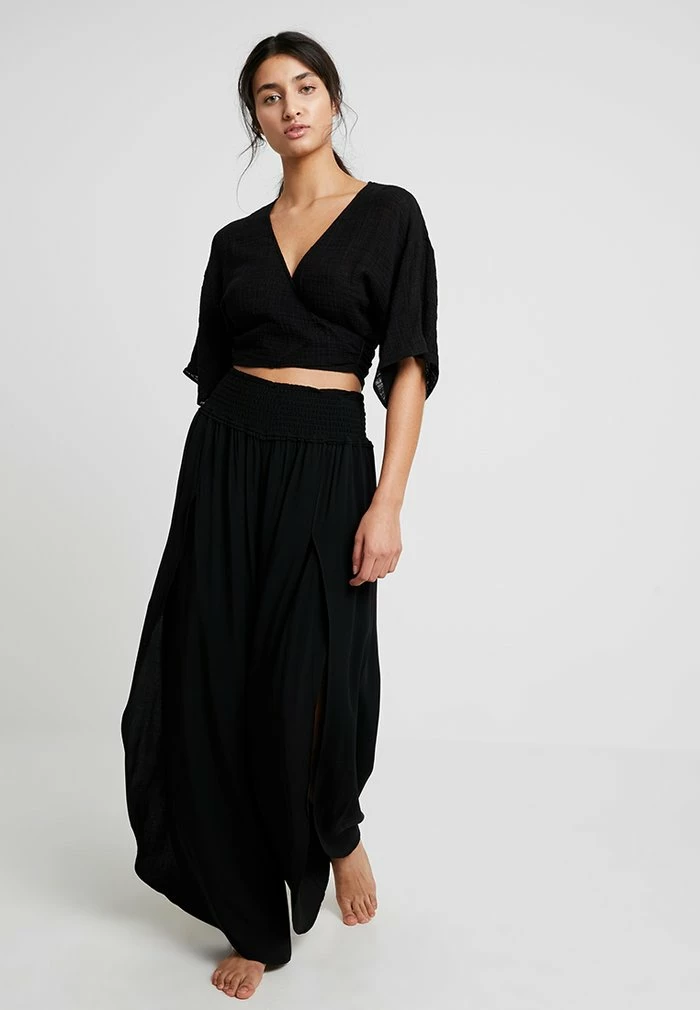 BEACH BASICS SHIRRED WAIST WRAP PANT - Beach accessory - black Seafolly BEACH BASICS SHIRRED WAIST WRAP PANT - Beach Accessory - Black -Seafolly Shop 8fe9f6af5eb0434994c3e60493897a37