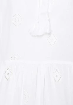 Seafolly BORA BORA FLORA EMBROIDERY TIERED DRESS - Beach Accessory - White -Seafolly Shop 995ed46b96e540e691fc4547c1862008