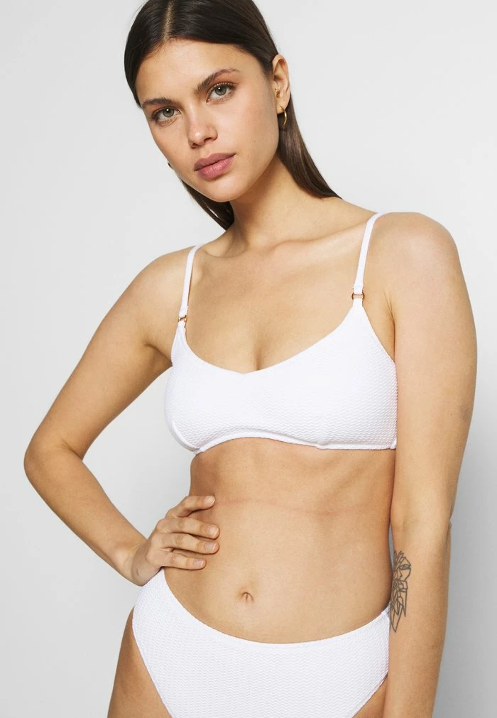 DIVE BRALETTE - Bikini top - white Seafolly DIVE BRALETTE - Bikini Top - White -Seafolly Shop cfc6a45ae5984ee6ada0767136f0a5f3